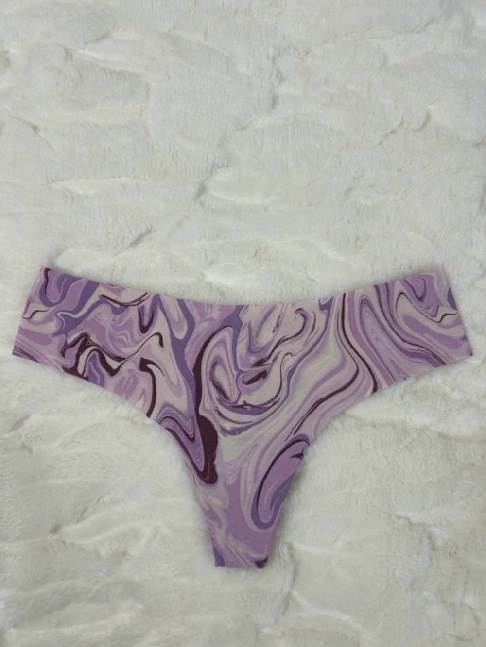 PINK Victoria’s Secret No Show Thong Panty L